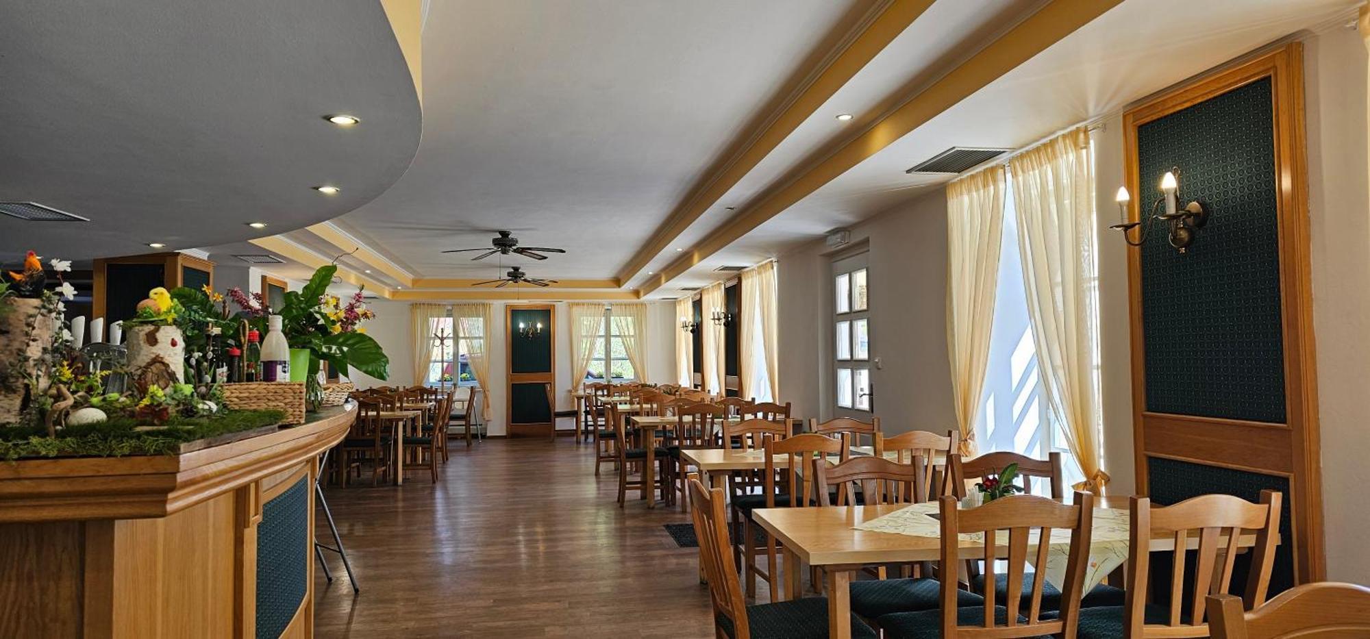 Zamecky Hotel Lednice Εξωτερικό φωτογραφία